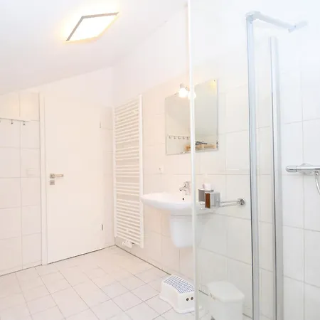 2 Separate Mit Balkon An Der Skipiste Apartment *